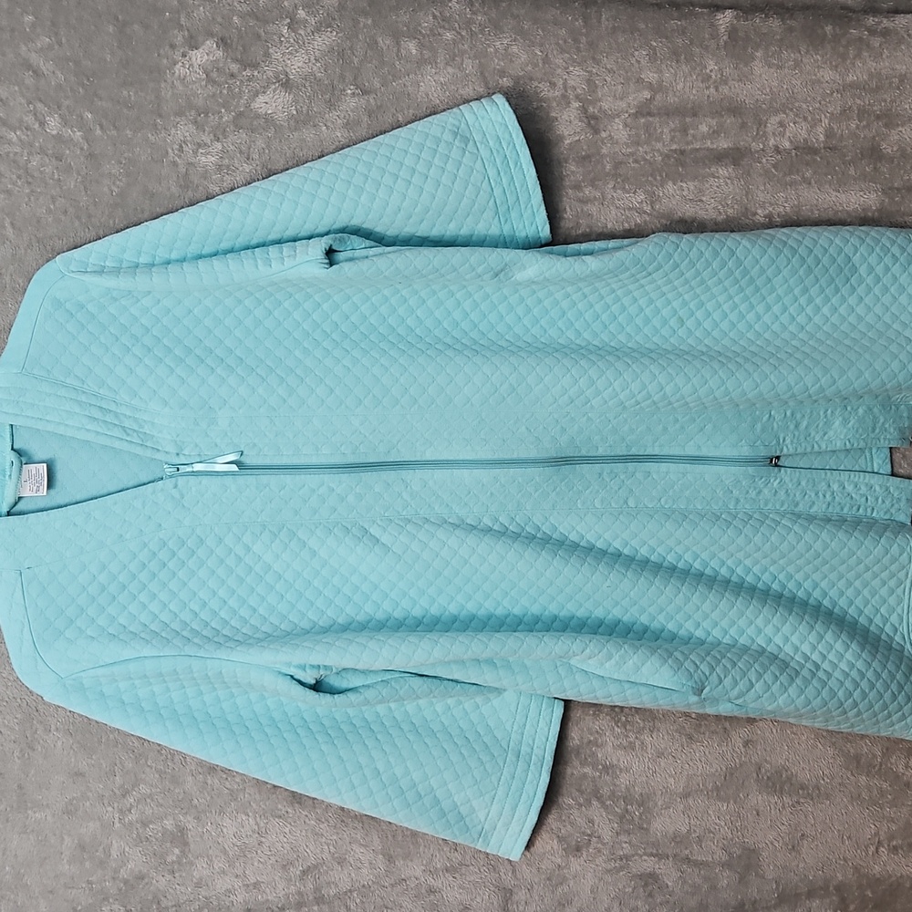 Croft & Barrow Womens Sz Lg Blue Quilted Zip Robe